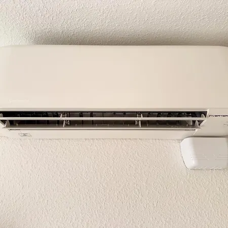 Mango By Tor Адехе