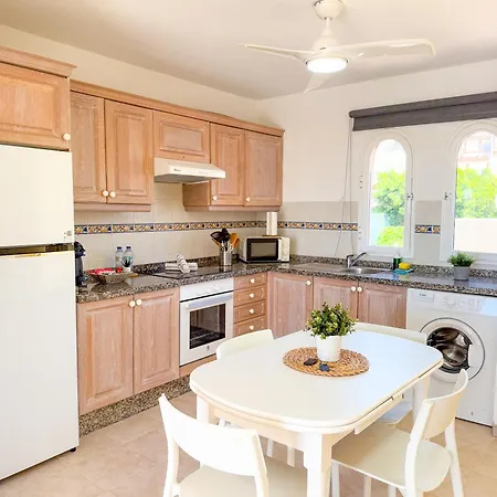 Mango By Tor Апартаменти